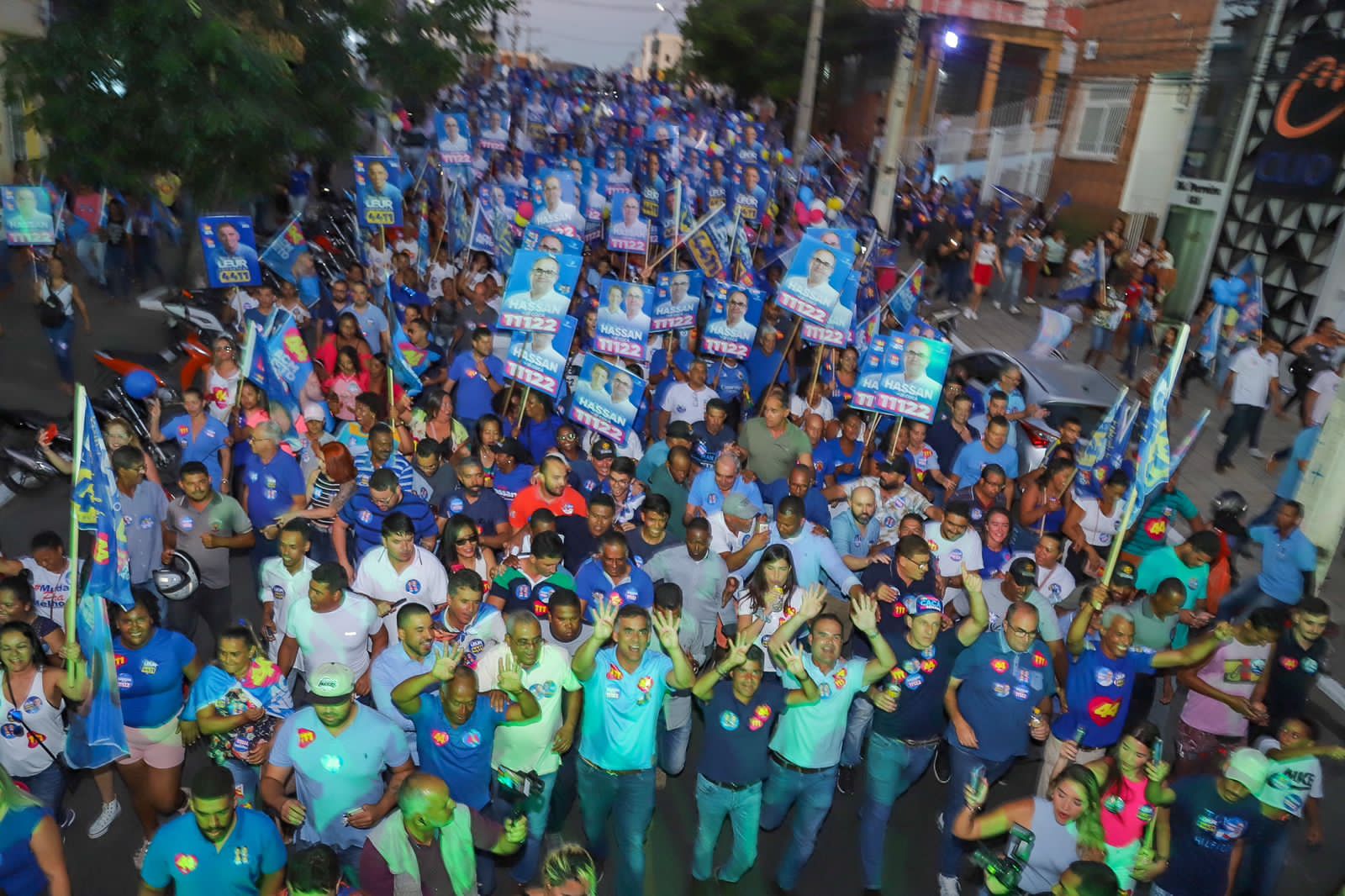 Caminhada com ACM Neto e Cacá Leão, com Leur Lomanto Jr e Zé Cocá, realizada na quinta-feira (15), em Jequié Caminhada com ACM Neto e Cacá Leão, com Leur Lomanto Jr e Zé Cocá, realizada na quinta-feira (15), em Jequié