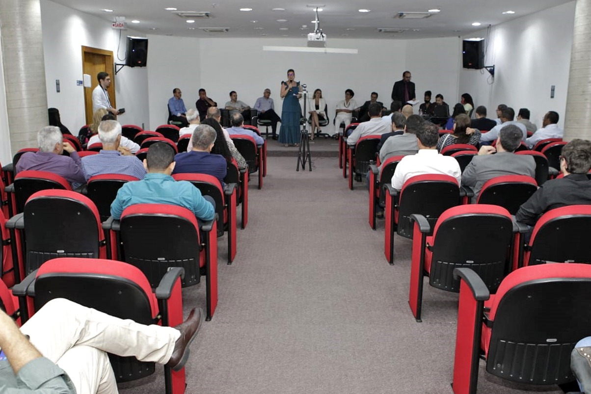 Região Metropolitana de Salvador já levou redes de Wi-fi gratuito a 220 praças de 118 municípios baianos