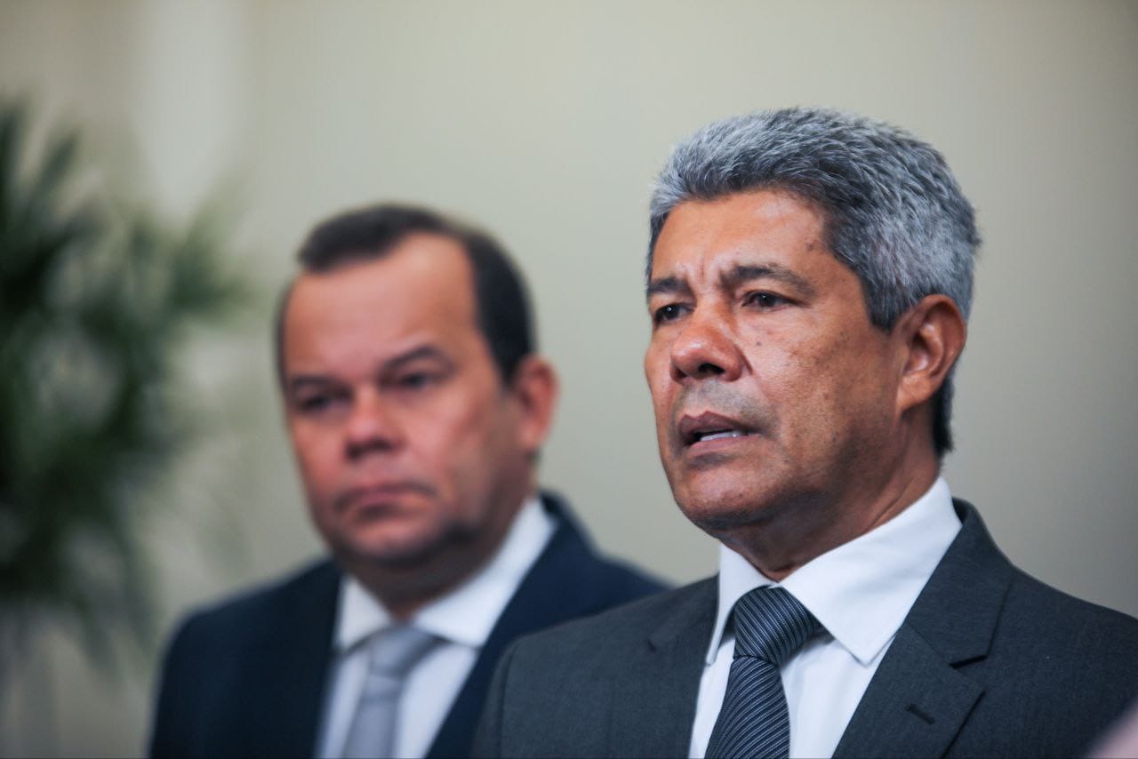 Jerônimo, que recebia R$35 mil, vai ganhar R$36,1 mil a retroativos a 1º de maio de 2024 Jerônimo, que recebia R$35 mil, vai ganhar R$36,1 mil a retroativos a 1º de maio de 2024