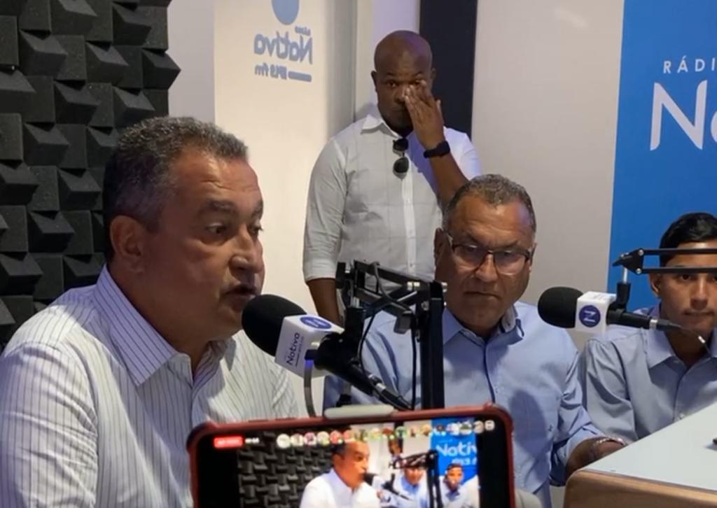 Rui Costa em entrevista à Rádio Nativa FM, de Santana, nesta segunda-feira (12)