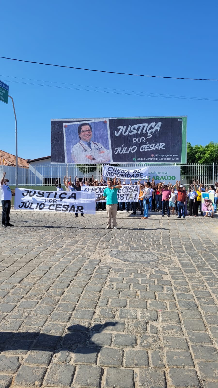 Um ano depois, familiares e amigos de pediatra assassinado em Barra pedem Justiça