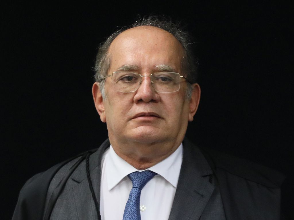 Com voto de Gilmar Mendes, Supremo tem maioria a favor da decisão de Barroso