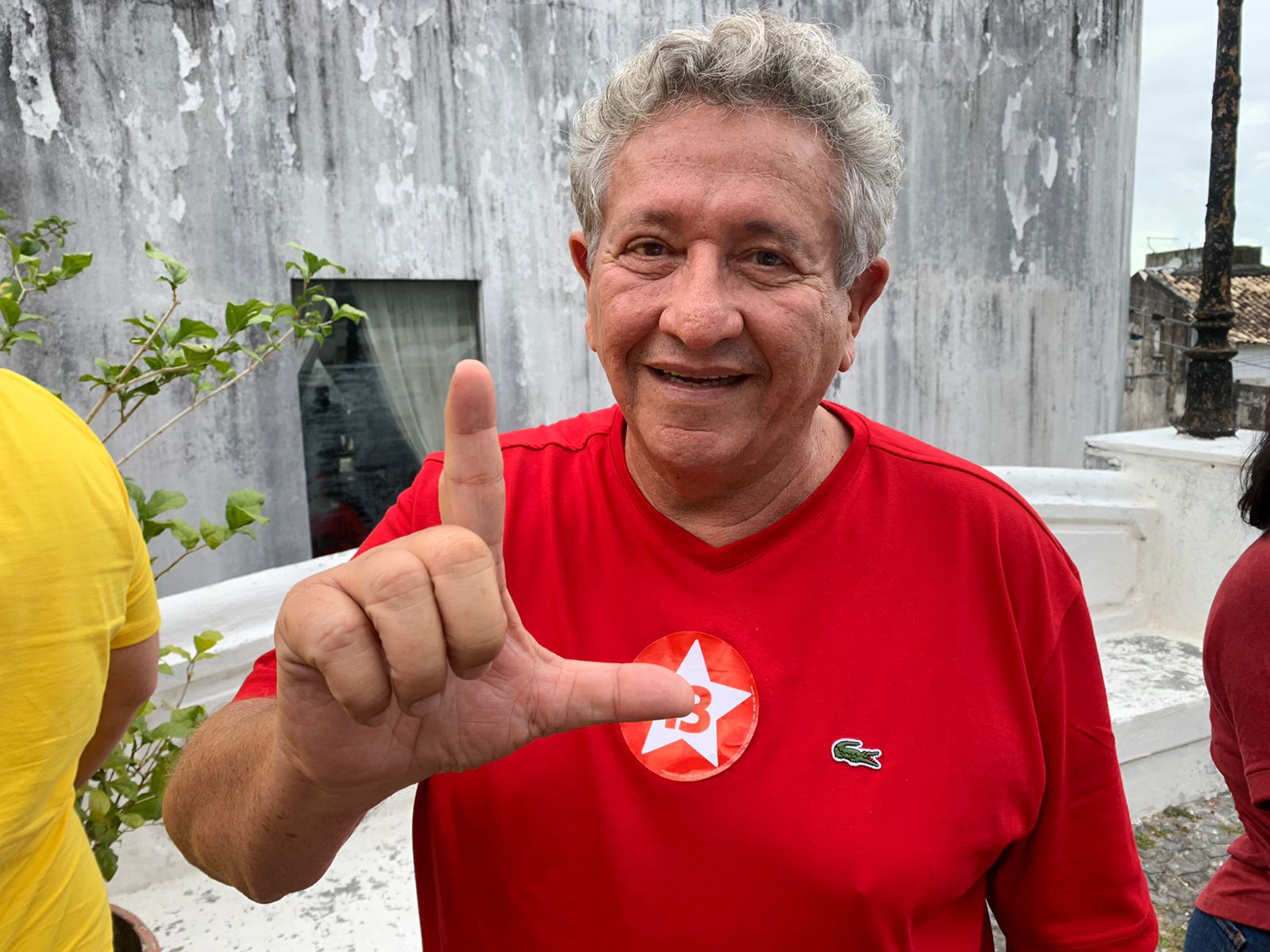 O secretário Luiz Caetano