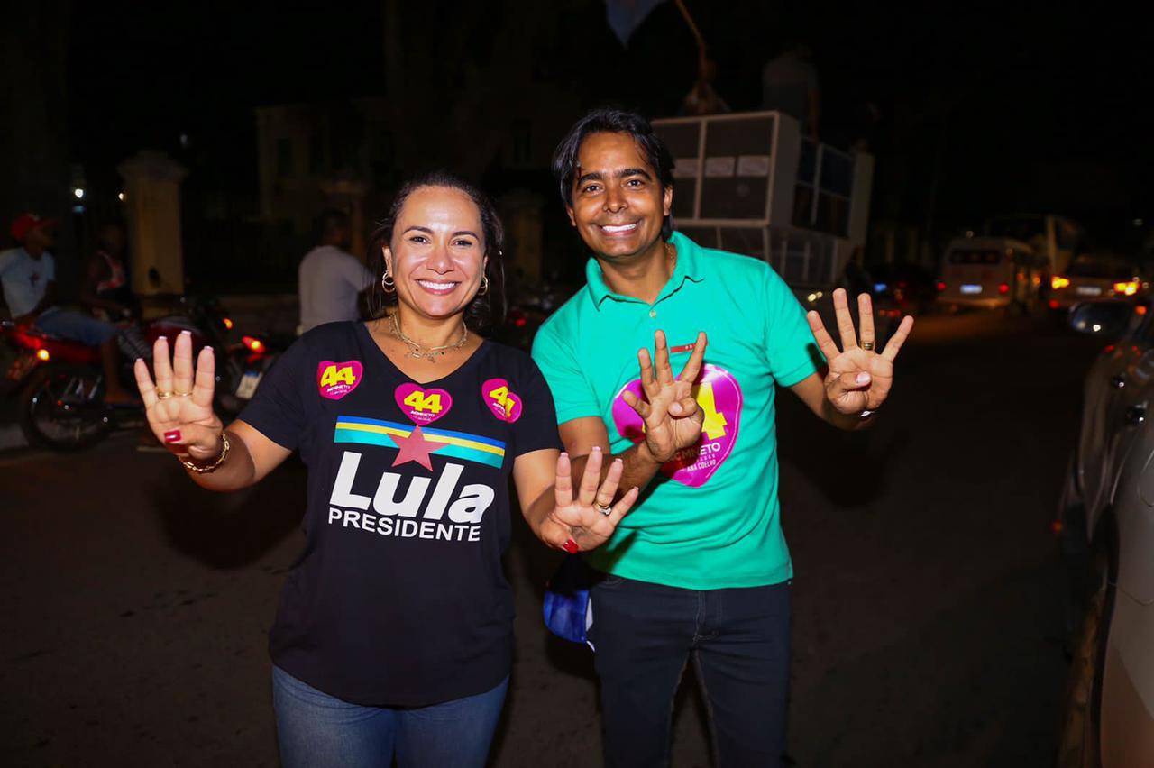 Soraia Cabral (PP), primeira-dama de Candeias, e o prefeito Dr Pitágoras Soraia Cabral (PP), primeira-dama de Candeias, e o prefeito Dr Pitágoras