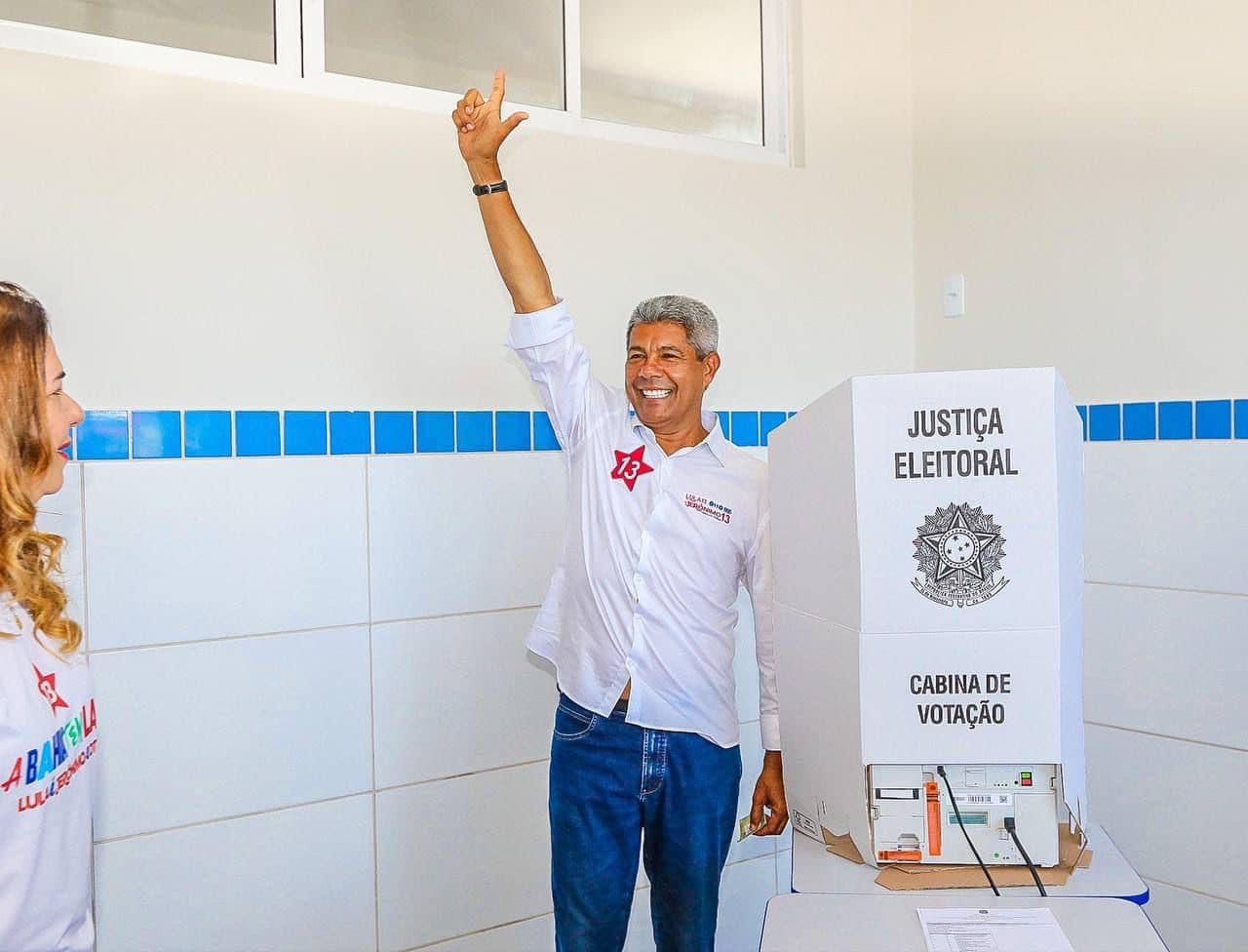 O ex-secretário da Educação venceu a eleição contra o ex-prefeito ACM Neto, que disputou pelo União Brasil O ex-secretário da Educação venceu a eleição contra o ex-prefeito ACM Neto, que disputou pelo União Brasil