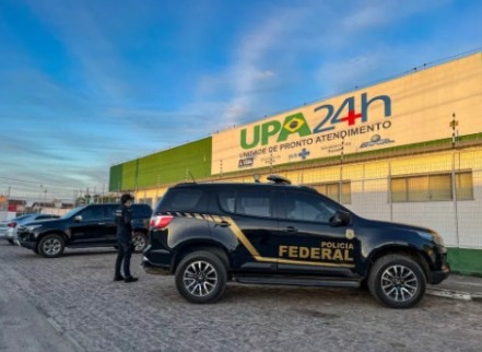 Os dois são investigados por suspeita de fraudes e desvio de dinheiro e estavam afastados dos postos desde o mês de agosto, por recomendação do Ministério Público e da Polícia Federal