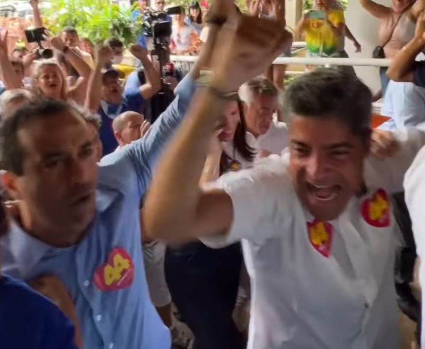 Para ele, em conversa com a imprensa neste domingo, o grande recado que o pleito deste ano deixou é "o desejo de mudança"