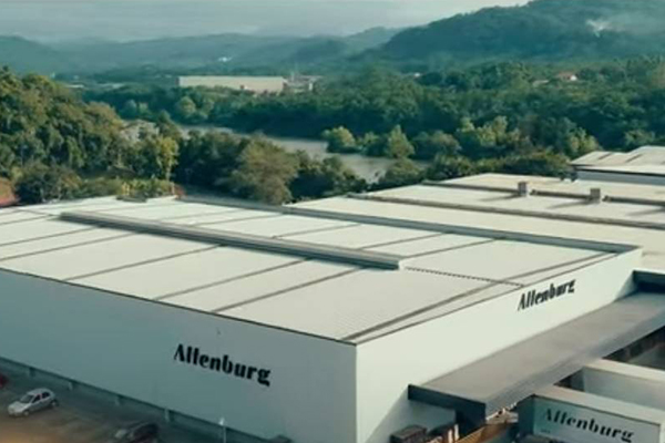 Fábrica da Altenburg localizada em Blumenau, Santa Catarina Fábrica da Altenburg localizada em Blumenau, Santa Catarina