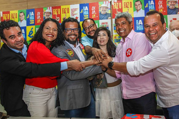Kleber Rosa e integrantes da chapa majoritária do PSOL com Jerônimo Rodrigues e Geraldo Jr.