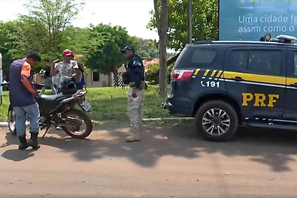 Operação da PRF em Codó (MA), neste domingo (30)