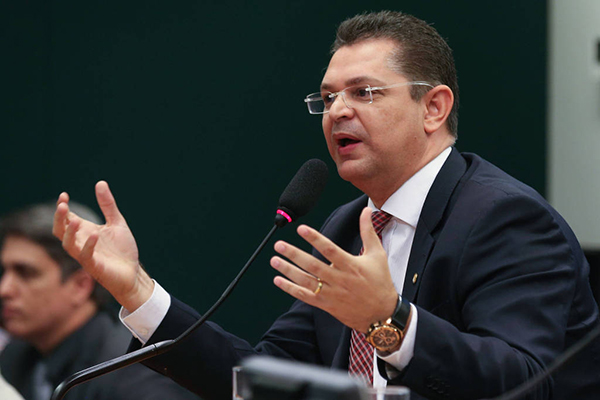 Deputado Sóstenes Cavalcante, líder da bancada evangélica