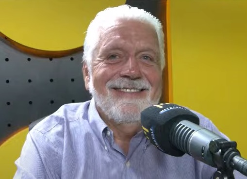 Jaques Wagner só não será ministro se Lula avaliar que ele é mais importante no Congresso para o futuro governo