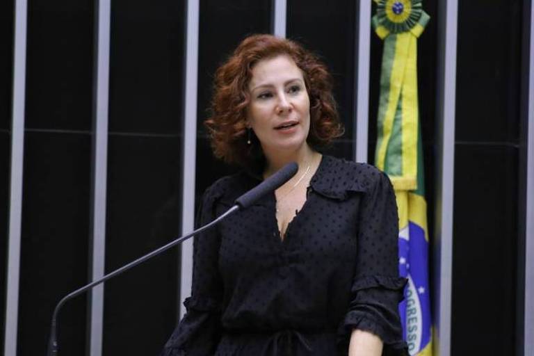A deputada federal Carla Zambelli (PL-SP), no plenário da Câmara