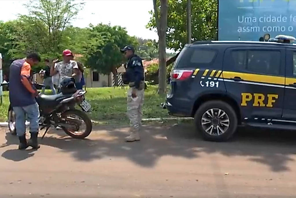Corporação multiplicou abordagens a ônibus no dia da votação e poderia adotar procedimento semelhante