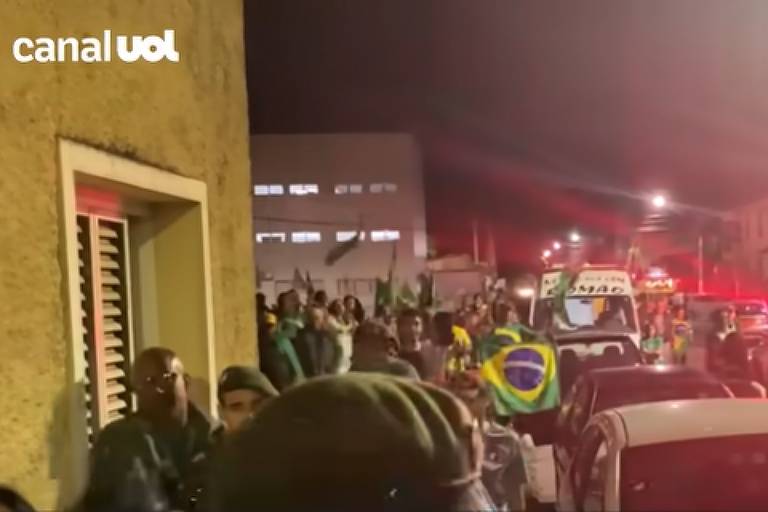 Um boletim de ocorrência foi registrado na Polícia Civil de Resende por ameaça, injúria e lesão corporal Um boletim de ocorrência foi registrado na Polícia Civil de Resende por ameaça, injúria e lesão corporal