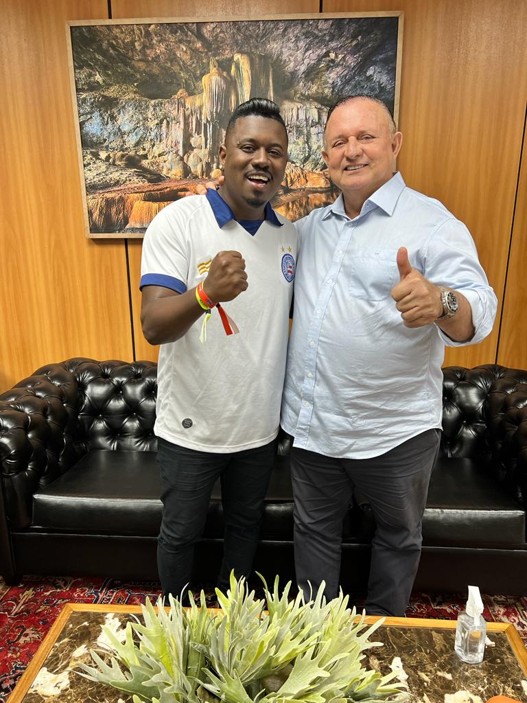 Deputado estadual eleito Pancadinha (Solidariedade) e o presidente da Assembleia Legislativa da Bahia, Adolfo Menezes (PSD)