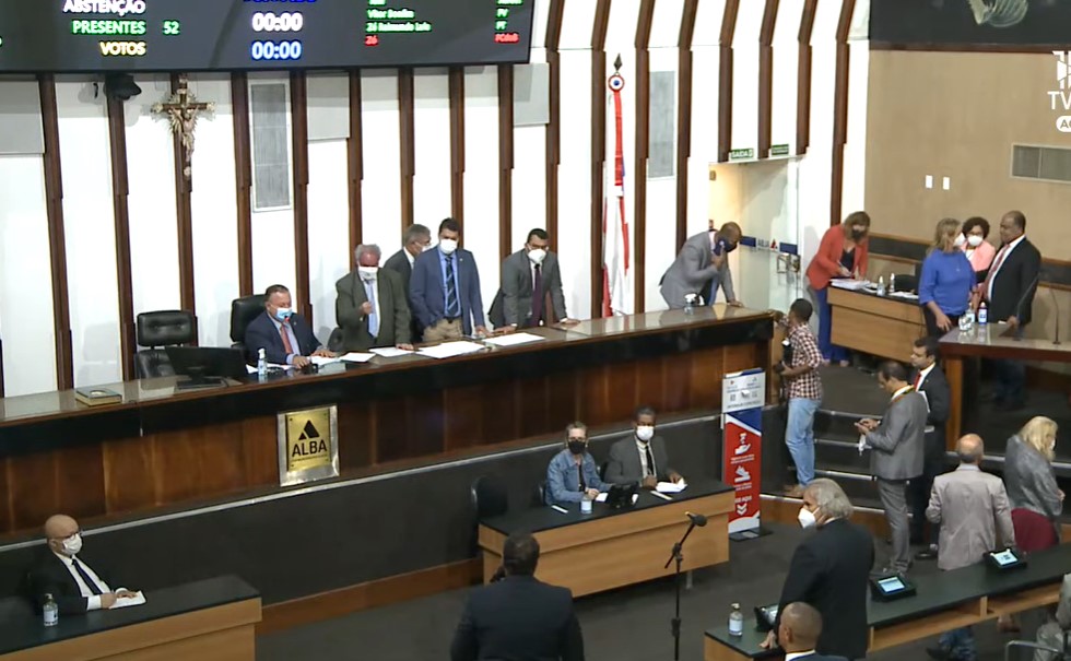 Sessão extraordinária da Assembleia Legislativa da Bahia realizada nesta terça-feira (22)