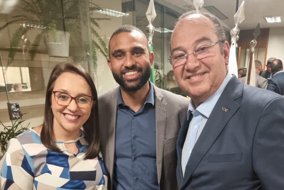 Nova sigla partidária se chamará Podemos, tendo o número de urna 20 Nova sigla partidária se chamará Podemos, tendo o número de urna 20