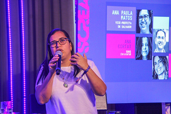 A vice-prefeita Ana Paula Matos 