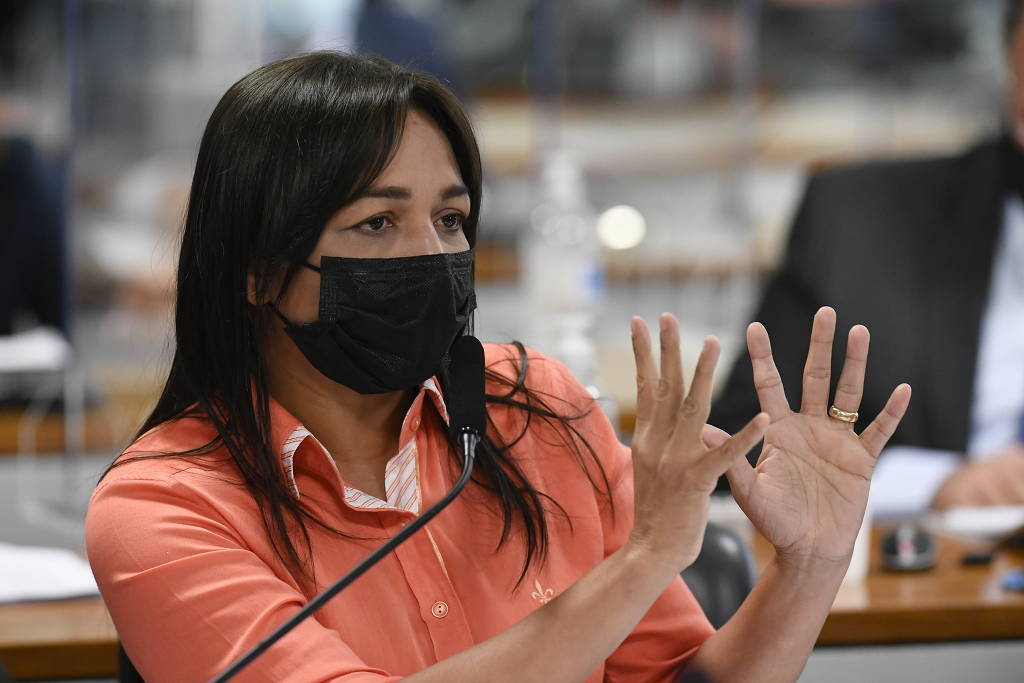  A senadora Eliziane Gama (Cidadania-MA), durante participação na CPI da Covid, no ano passado
