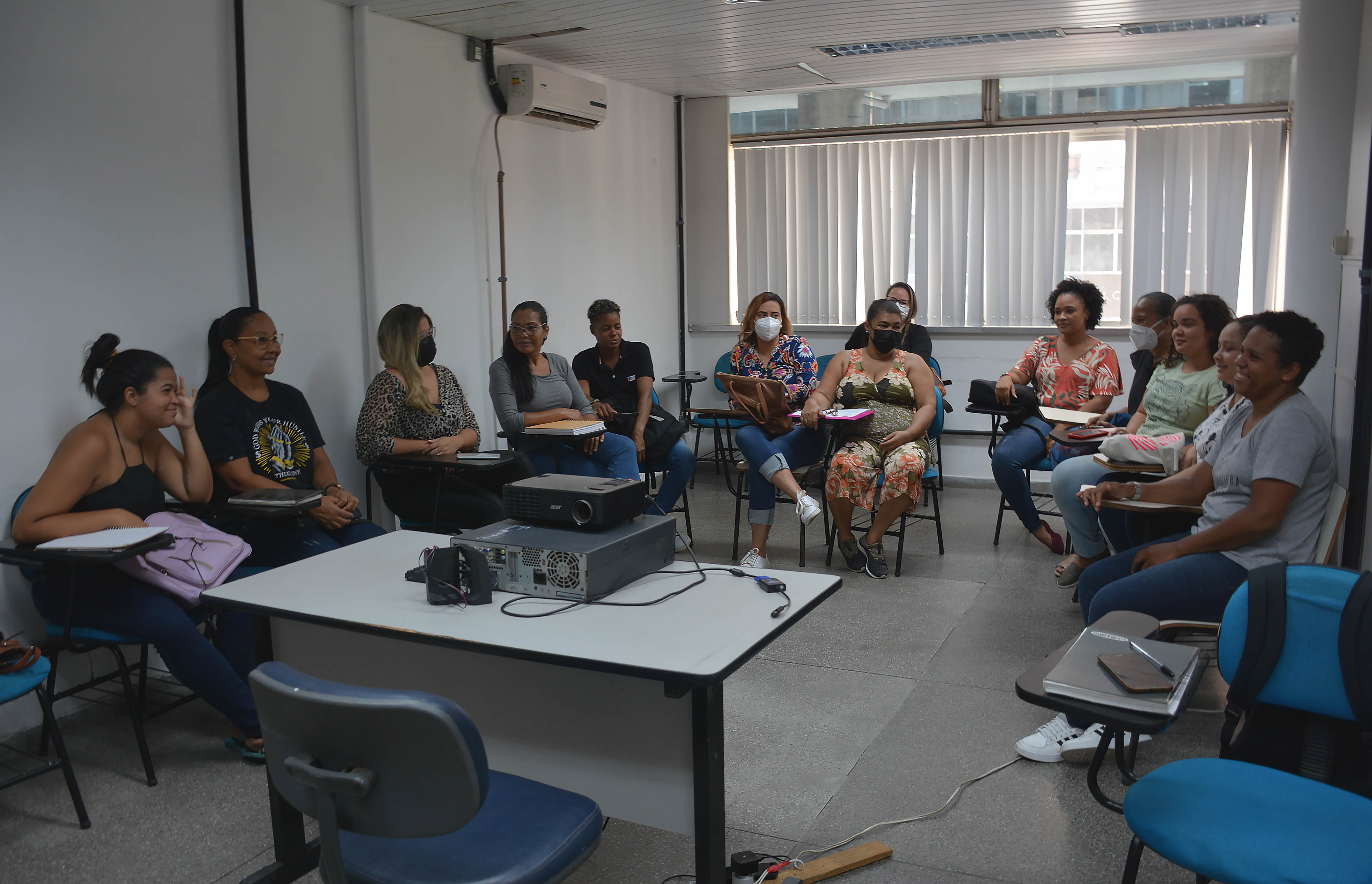 A turma é dedicada exclusivamente para o público feminino