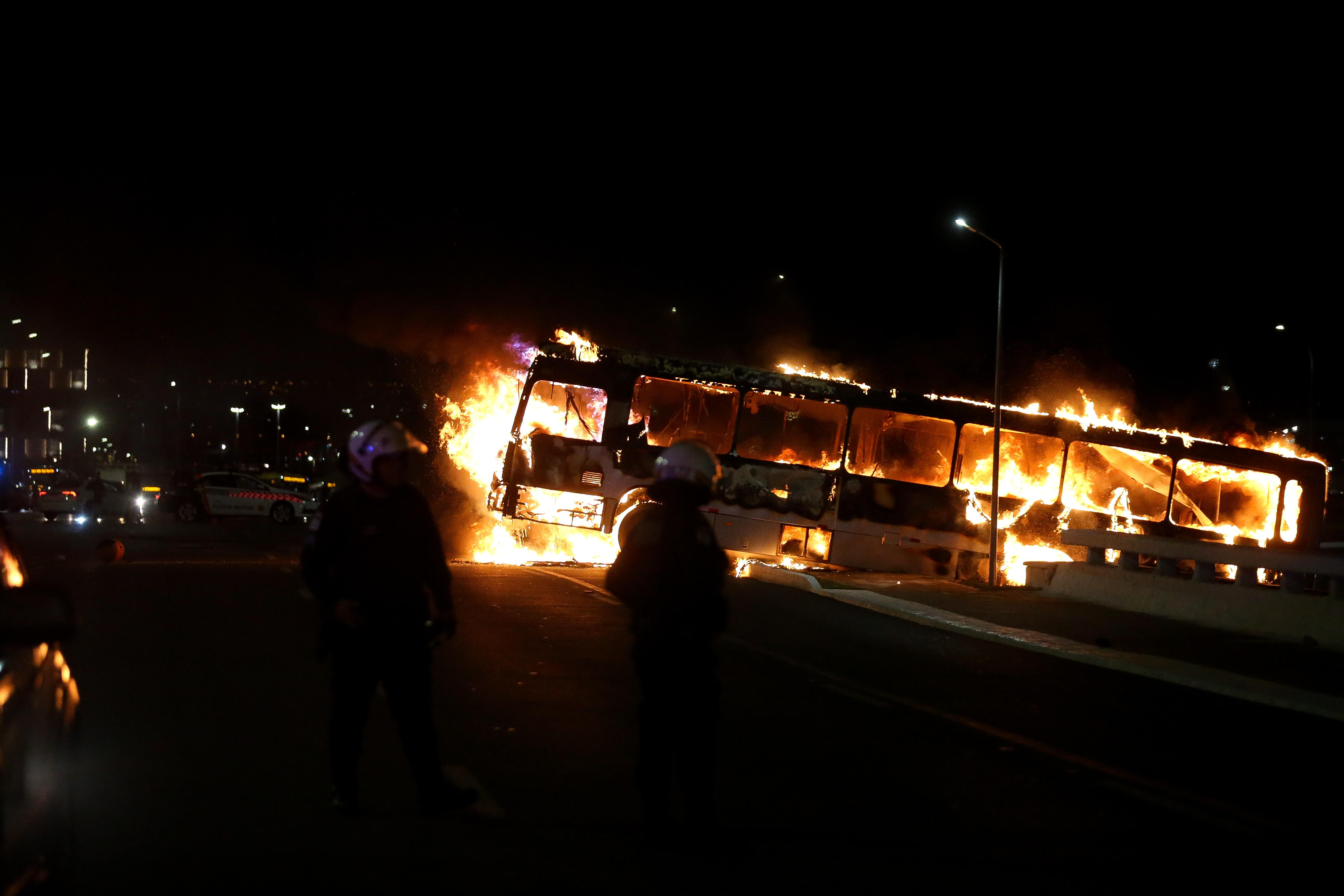 PF busca bolsonarista investigado por ato terrorista e ataque à sede da polícia