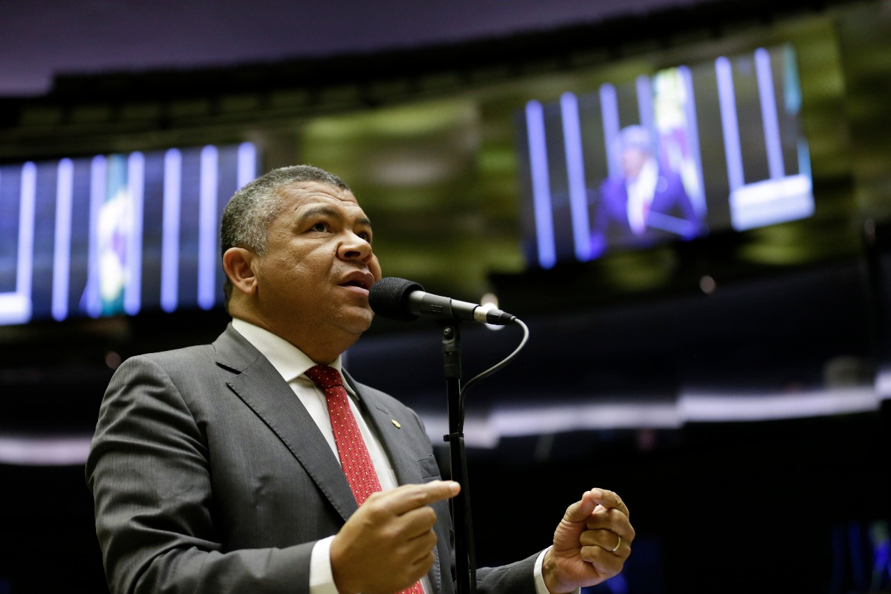 Deputado federal Valmir Assunção (PT)