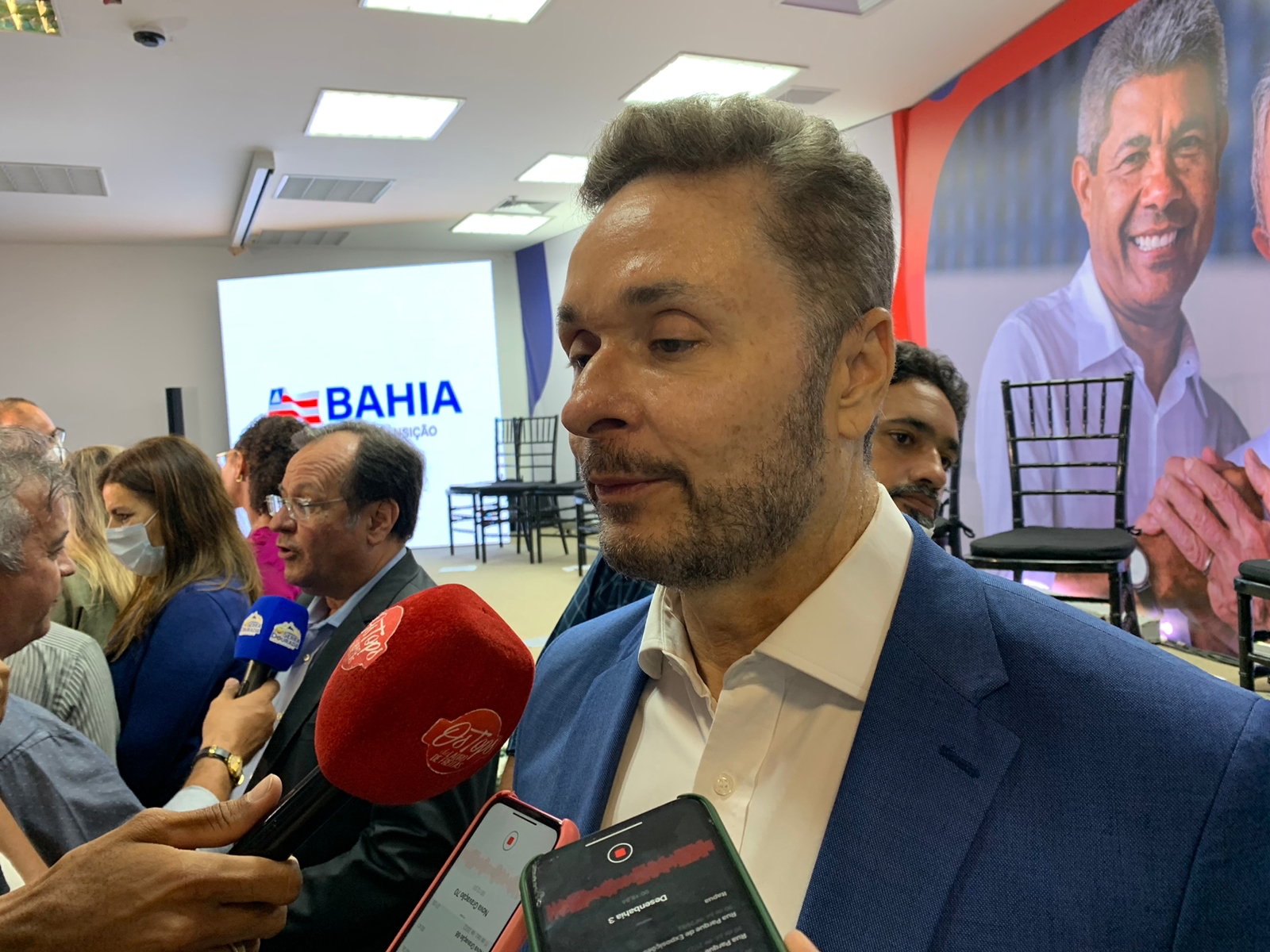 O secretário disse que ficou "muito feliz" com o convite do governador eleito Jerônimo Rodrigues para continuar na pasta da Fazenda