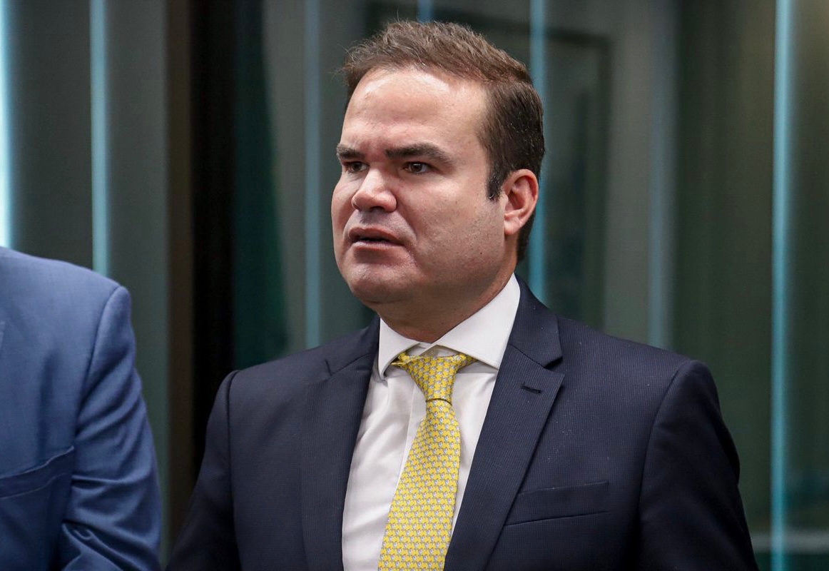 Deputado federal Cacá Leão (PP) Deputado federal Cacá Leão (PP)