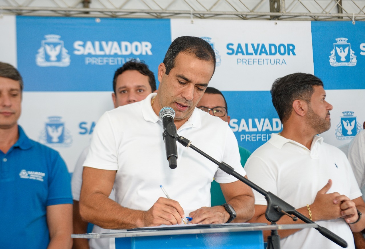 Segundo Bruno, "é fundamental para Salvador estar se transformando em todas as áreas e aqui hoje mais uma vez nós vamos servir de referência para o Brasil"