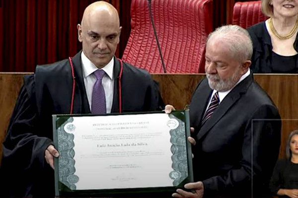 O ministro Alexandre de Moraes, do STF (Supremo Tribunal Federal), e o presidente Lula