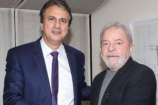 Camilo Santana, ex-governador do Ceará e senador eleito, assume comando do ME