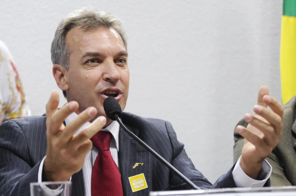 Ex-ministro da Pesca e coordenador do GT da área na transição do governo Lula, Altemir Gregolin Ex-ministro da Pesca e coordenador do GT da área na transição do governo Lula, Altemir Gregolin