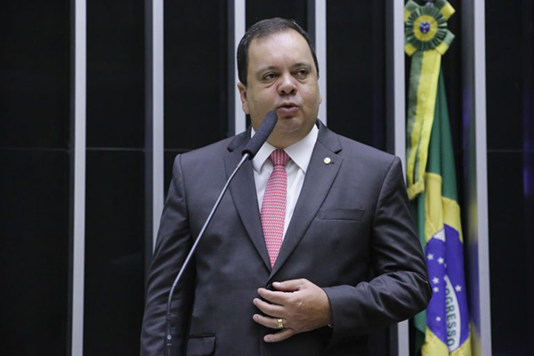 O deputado Elmar Nascimento O deputado Elmar Nascimento