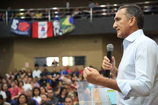 Indicado por Lula para assumir o Ministério da Integração Nacional, o atual governado do Amapá, Waldez Góes (PDT)