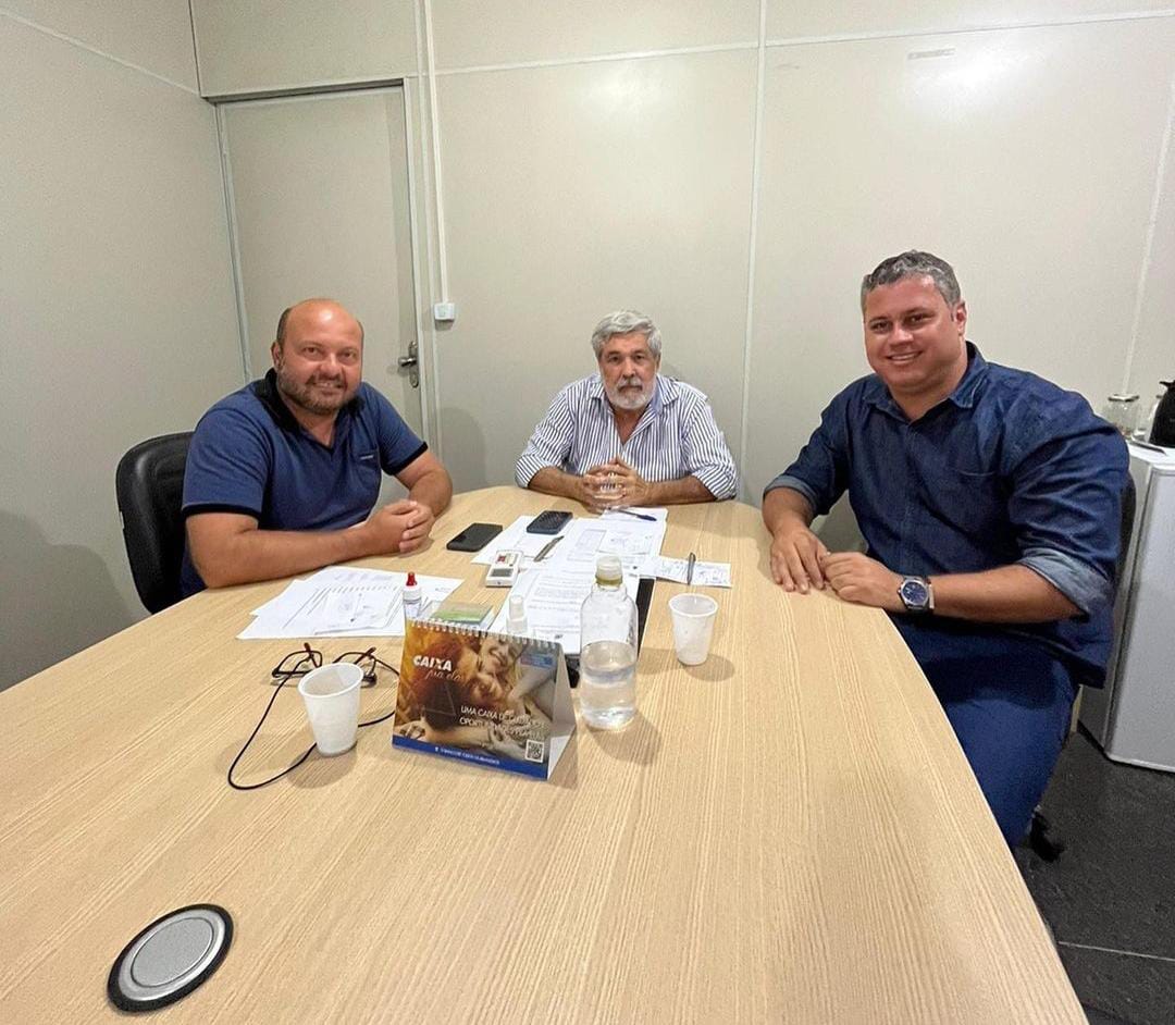 Helder Almeida (União Brasil) se reuniu com o presidente do PP em Camaçari, Fábio Lima, e destacou que pode ser candidato a prefeito em 2024