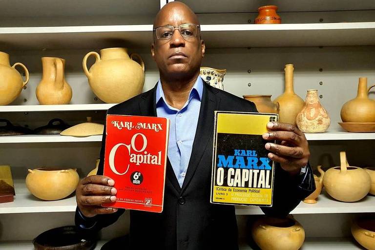 Sérgio Camargo promove expurgo de livros tidos como esquerdistas na Fundação Cultural Palmares