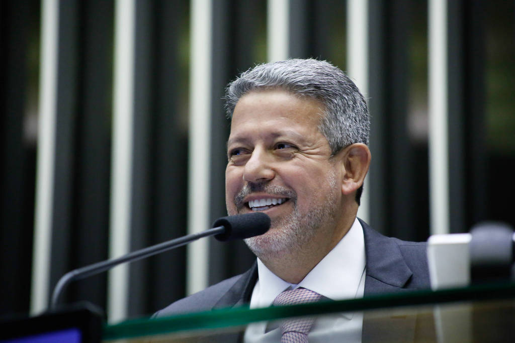Arthur Lira no plenário da Câmara dos Deputados Arthur Lira no plenário da Câmara dos Deputados