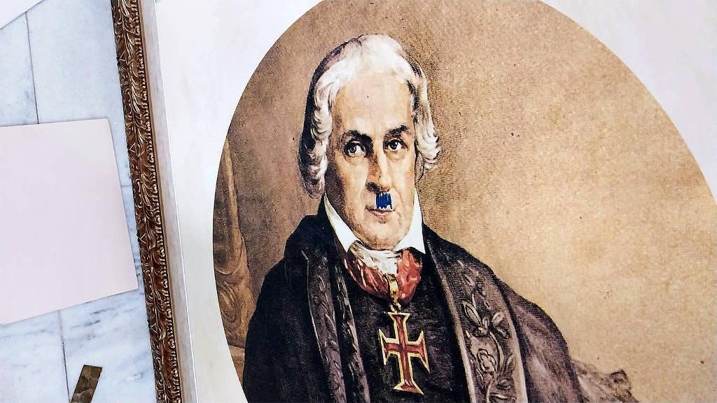 Golpistas desenham bigode de Hitler em pintura de José Bonifácio no Planalto