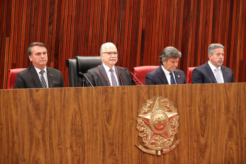 Magistrados veem vantagens em analisar processos com atual composição, mas destacam ser necessário dar tempo de fundamentá-los