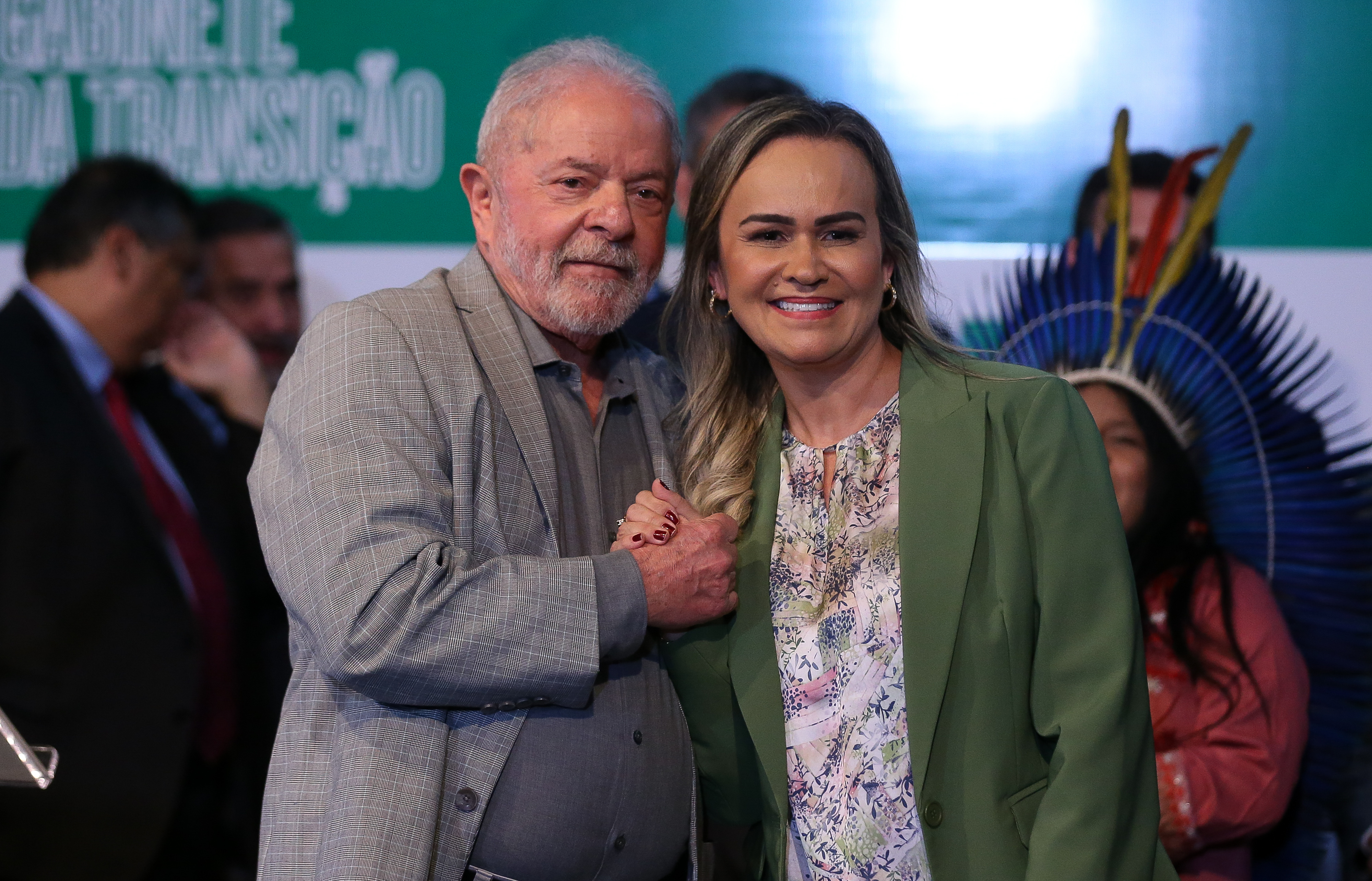 O presidente Lula ao lado da ministra do Turismo, Daniela Carneiro