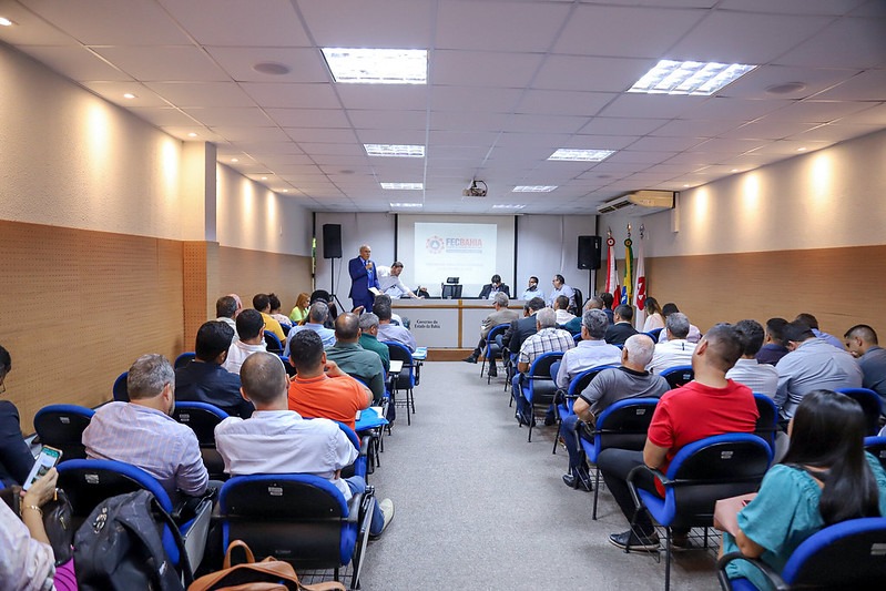 Os presidentes dos consórcios filiados à FECBahia se reuniram em assembleia nesta terça-feira (24)
