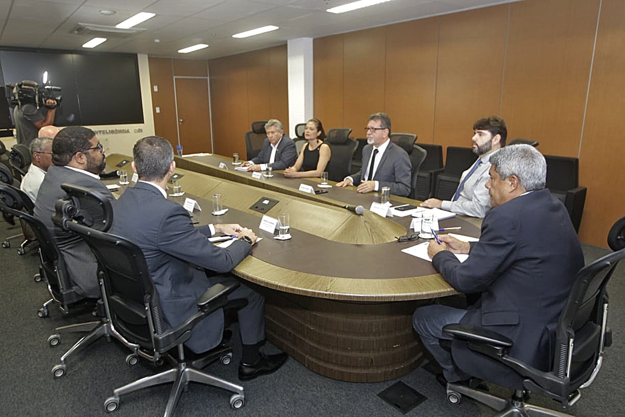 O encontro aconteceu no Centro de Operações e Inteligência de Segurança (COI), no CAB O encontro aconteceu no Centro de Operações e Inteligência de Segurança (COI), no CAB