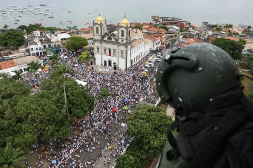 Imagem de Lavagem do Bonfim vai contar com atuação de mais dois mil policiais e bombeiros Imagem de Lavagem do Bonfim vai contar com atuação de mais dois mil policiais e bombeiros