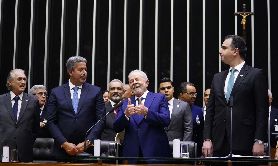 Posse de Lula acontece neste domingo, em Brasília 