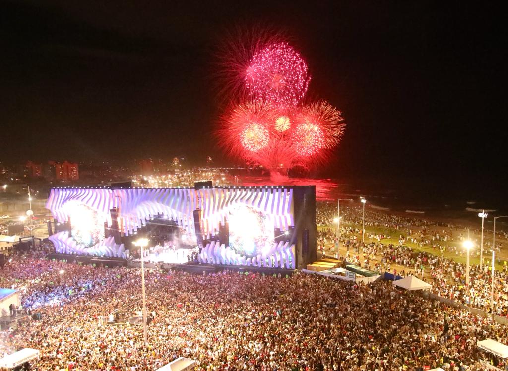 Queima de fogos no Festival da Virada Salvador Queima de fogos no Festival da Virada Salvador
