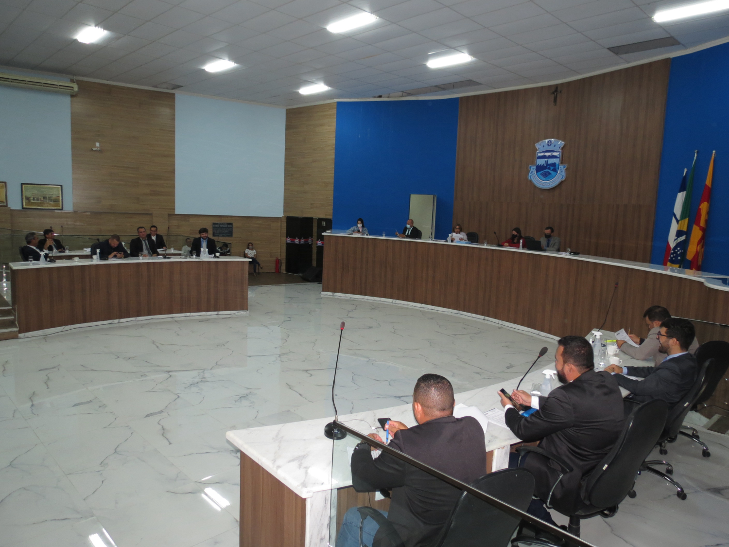 A decisão ocorreu após a vereadora Edilsa Maria Teixeira do Espírito Santo (PCdoB), a Lia Teixeira ter filmado o seu voto