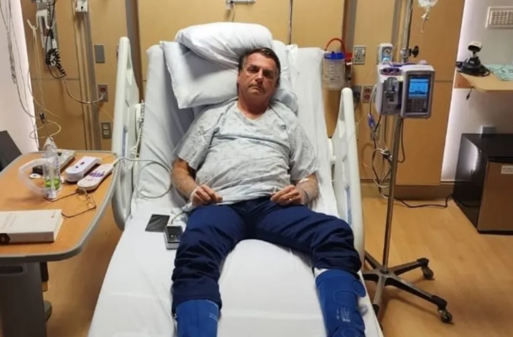 Bolsonaro no hospital em Orlando