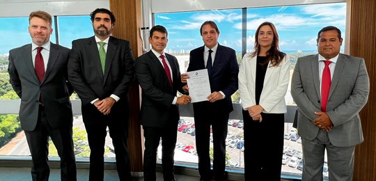 Encontro ocorreu na manhã desta quinta-feira (26), no edifício-anexo do Tribunal e teve como objetivo estreitar as relações entre as instituições