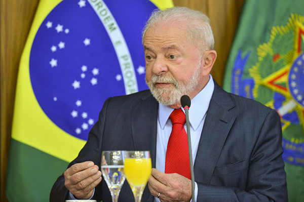 O presidente Lula O presidente Lula